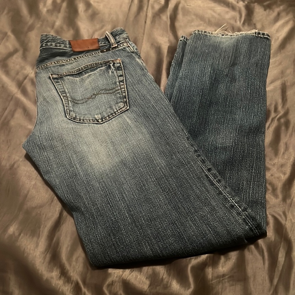 Men’s lucky brand jeans